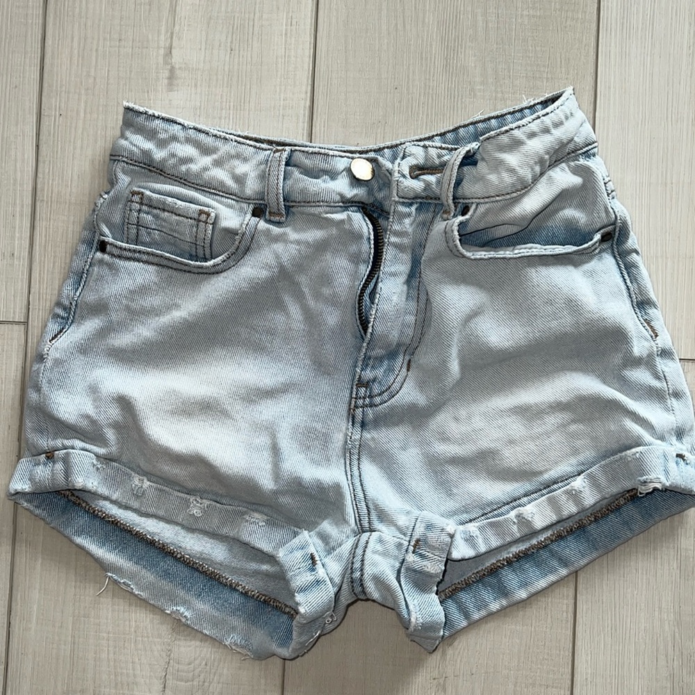 Kendall & Kylie denim shorts
